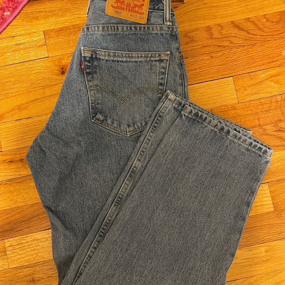 jean levis 33 30